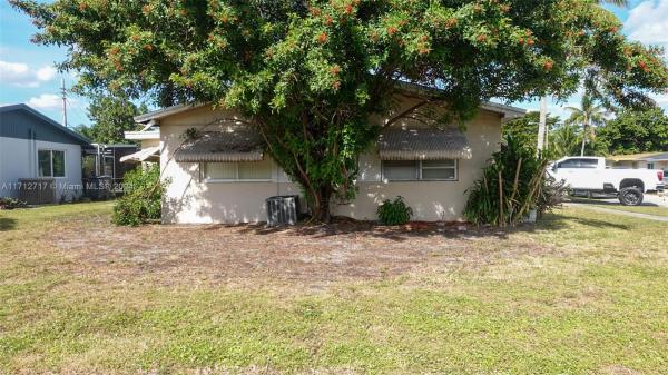 Boulevard Heights, 310 N 72nd Way, Hollywood, Florida 33024, image 3