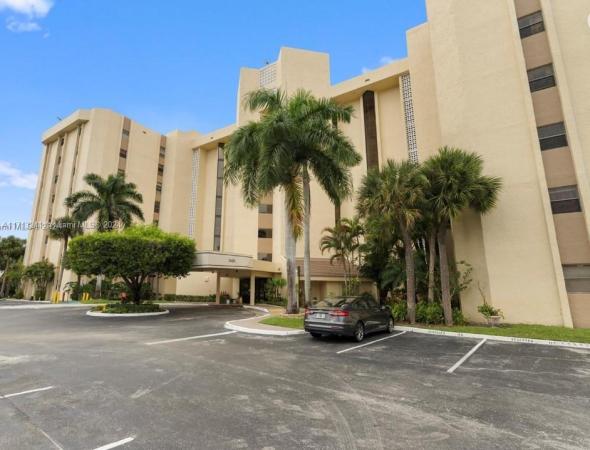 Environ Towers 2, 7400 Radice Ct #308, Lauderhill, Florida 33319, image 1