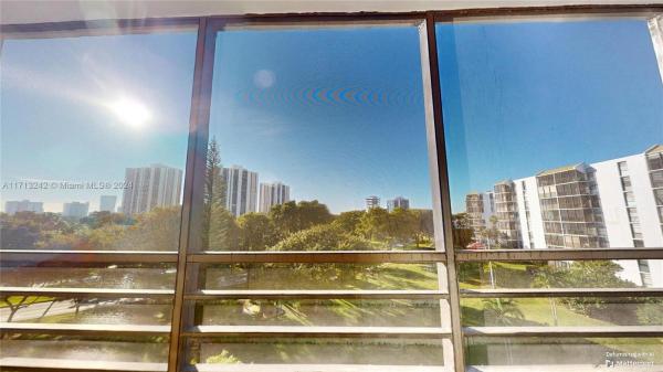 Biscaya, 20500 W Country Club Dr #509, Aventura, Florida 33180, image 3
