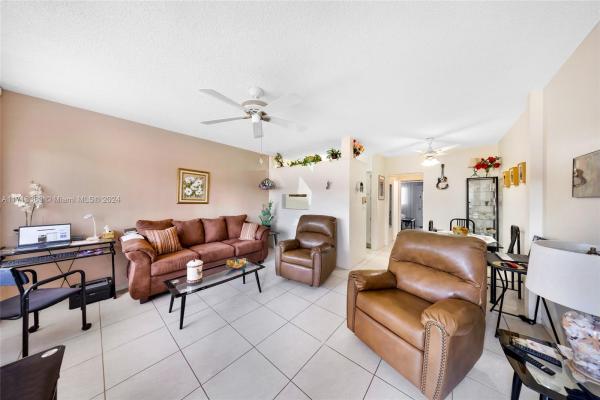 901 SW 11th Ave #3H, Hallandale Beach, Florida 33009, image 1