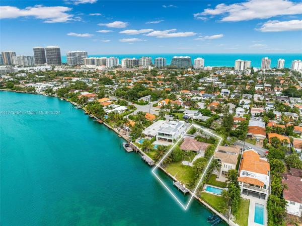Altos Del Mar, 9250 Bay Dr, Surfside, Florida 33154, image 1