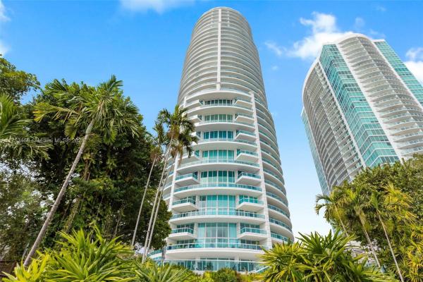 Bristol Tower, 2127 Brickell Ave #2804, Miami, Florida 33129, image 1