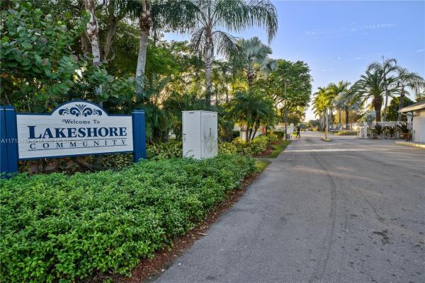 Lakeshore, 1042 Adams Ave #1042A, Homestead, Florida 33034, image 1