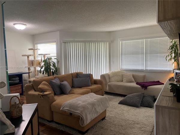 Centergate, 2278 SE 27th Dr #201-G, Homestead, Florida 33035, image 1