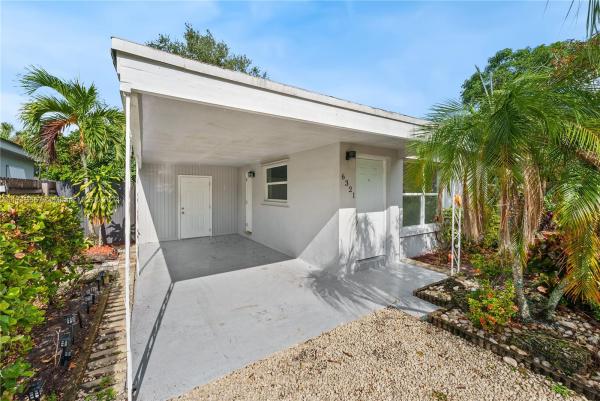 Hollywood Suburbs, 6321 Cleveland St, Hollywood, Florida 33024, image 3
