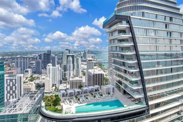 Aston Martin Residences, 300 Biscayne Blvd Way #2608, Miami, Florida 33131, image 2