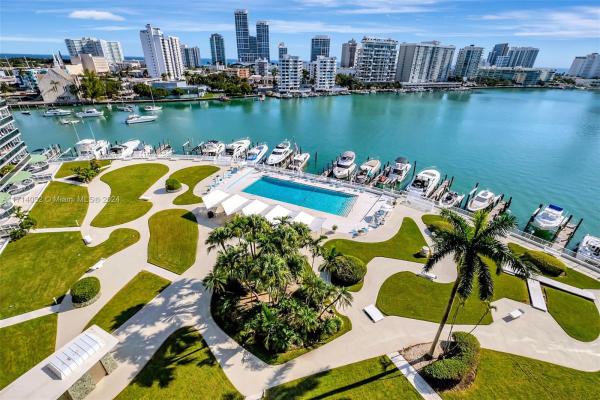 King Cole, 900 Bay Dr #918, Miami Beach, Florida 33141, image 1