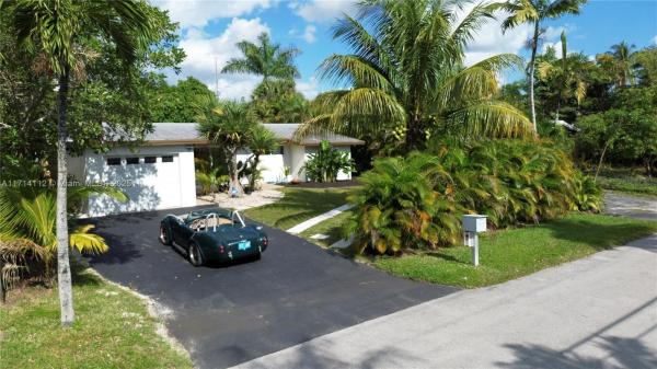 Gill Isles, 1521 SW 5th St, Fort Lauderdale, Florida 33312, image 1