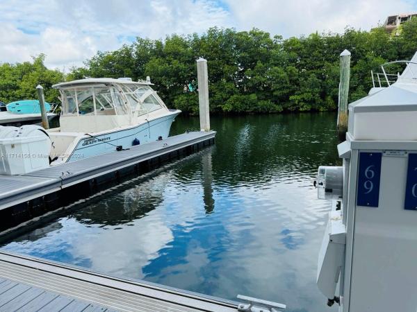 Mystic Pointe Marina, 3575 Mystic Pointe Dr, Slip 69, Aventura, Florida 33180, image 1