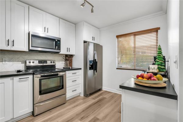 Malibu Bay, Pembroke Pines, Florida 33029, image 1