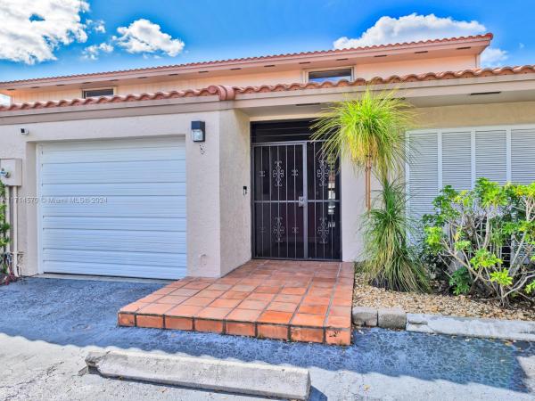 Lake Cynthia, 14740 Breckness Pl, Miami Lakes, Florida 33016, image 3