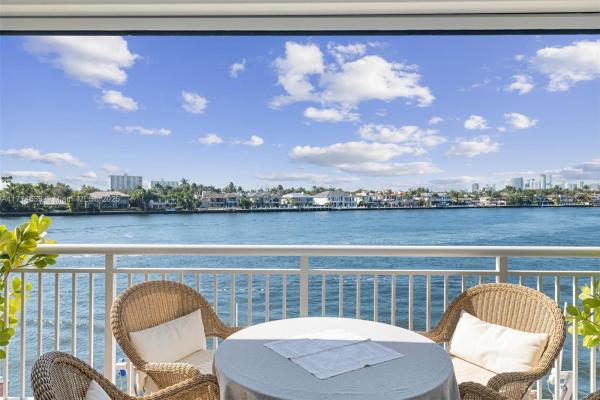 Bayshore Towers, 511 Bayshore Dr #304, Fort Lauderdale, Florida 33304, image 1