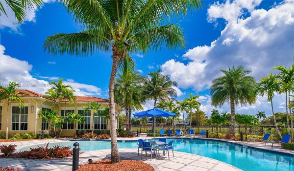 10170 SW 7th St #40-312, Pembroke Pines, Florida 33025, image 1