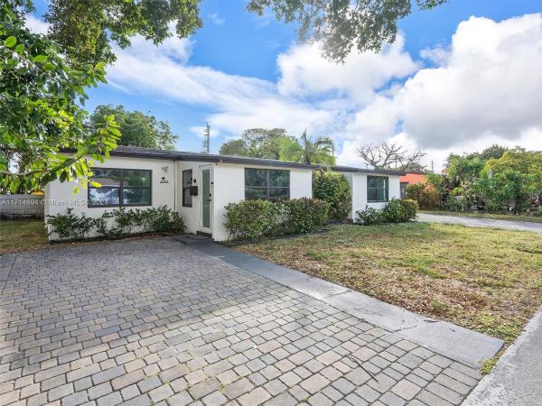 Croissant Park, 300 SW 23rd St, Fort Lauderdale, Florida 33315, image 1