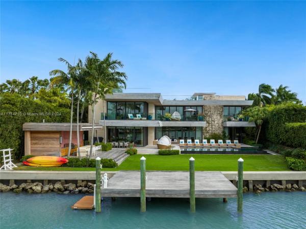 La Gorce Golf, 6440 N Bay Rd, Miami Beach, Florida 33141, image 1
