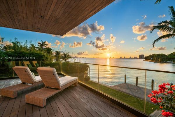 La Gorce Golf, 6440 N Bay Rd, Miami Beach, Florida 33141, image 3