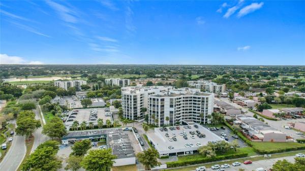 Towers Of Kendale Lakes, 13951 Kendale Lakes Cir #306A, Kendale Lakes, Florida 33183, image 1