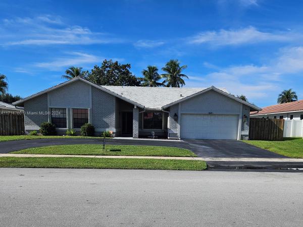Jacaranda Lakes, 1621 NW 99th Ave, Plantation, Florida 33322, image 1