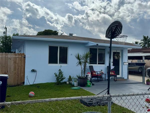 Central Heights, 9228 SW 37th St, Westchester, Florida 33165, image 1