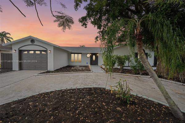 Country Lane Estates, 6520 Whispering Wind Way, Delray Beach, Florida 33484, image 1