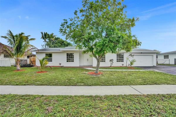 East Plantation Estates, 4330 NW 7th Ct, Plantation, Florida 33317, image 1
