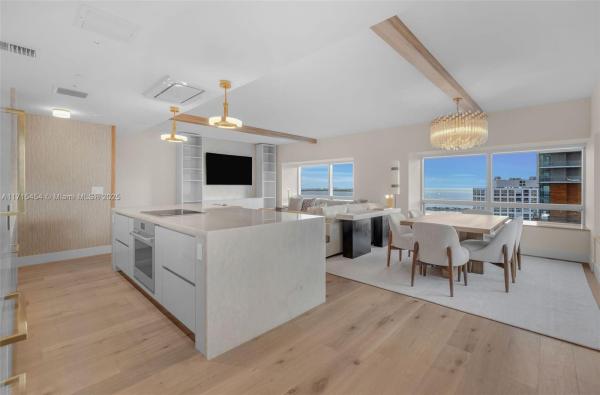 Four Seasons Hotel, 1435 Brickell Ave #3501, Miami, Florida 33131, image 1