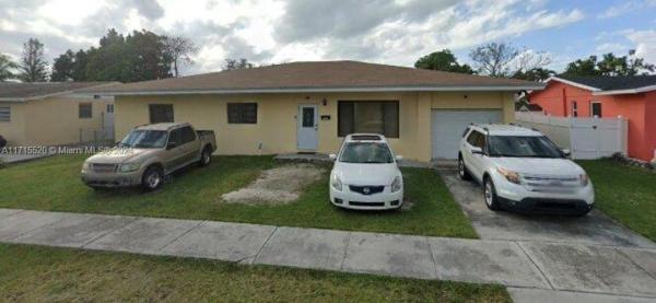 South Miami Heights Residential, 19726 SW 118th Ct, South Miami Heights, Florida 33177, image 1