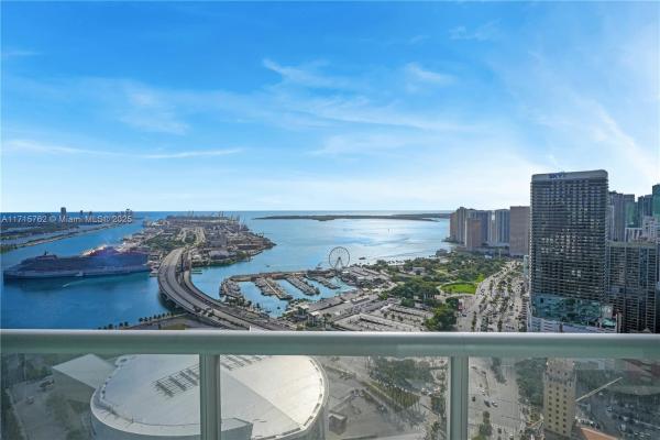 MarinaBlue, 888 Biscayne Blvd #4706, Miami, Florida 33132, image 1