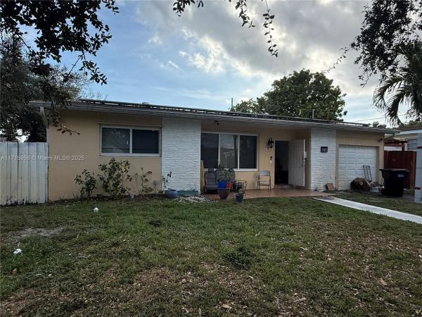Windward Manor, 1082 NE 179th Ter, North Miami Beach, Florida 33162, image 1