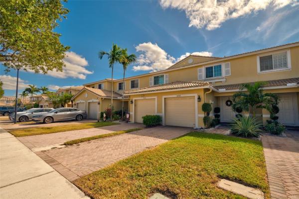 Hampton Hills, 8994 Lancaster St #8994, Tamarac, Florida 33321, image 1