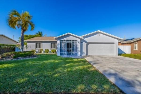 28208 SW 136th Ave, Unincorporated Dade County, Florida 33033, image 1