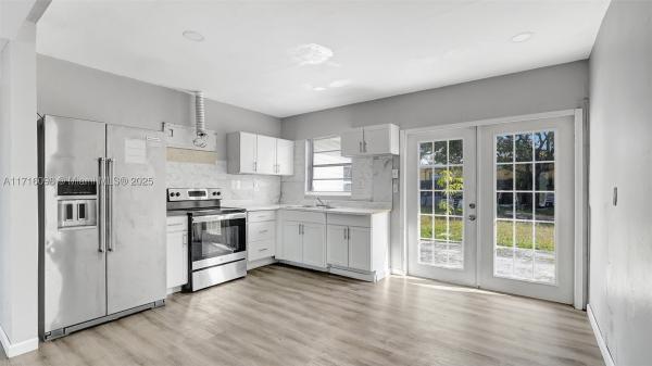 Breezyway Manor, 1240 SW 32nd Ave, Fort Lauderdale, Florida 33312, image 1