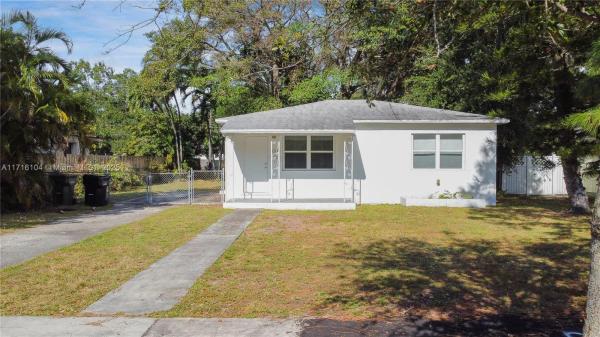 Corinne Park, 1045 NE 130th St, North Miami, Florida 33161, image 1
