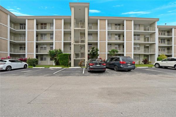 Cypress Chase, 2901 NW 48th Ave #355, Lauderdale Lakes, Florida 33313, image 1