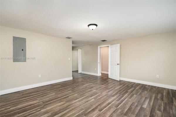 Palm Lane Villa, 6640 Simms St, Hollywood, Florida 33024, image 3