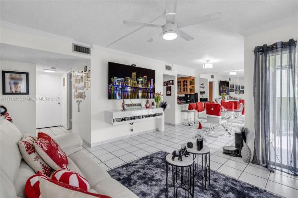 Patios West One, 11183 NW 7th St #101, Fountainebleau, Florida 33172, image 1