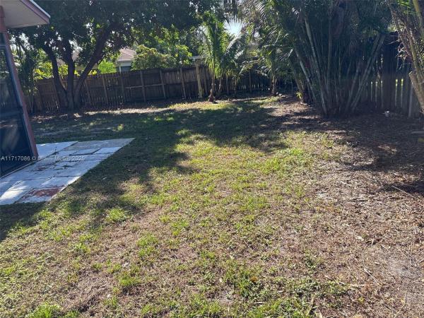 Lake Boynton Estates, 722 NW 1st Ave, Boynton Beach, Florida 33426, image 2