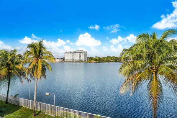 El Lago, 5501 NW 7th St #E310, Miami, Florida 33126, image 1