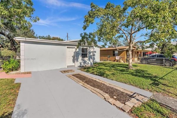Franklin Park, 2223 NW 9th Ct, Fort Lauderdale, Florida 33311, image 1
