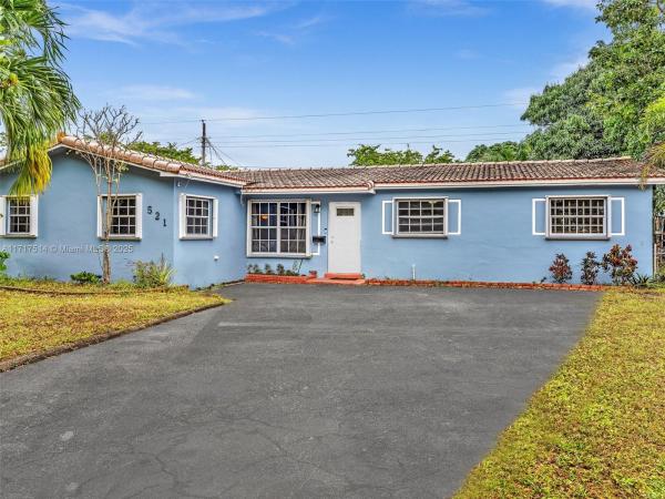 Boulevard Heights, 521 SW 68th Ter, Pembroke Pines, Florida 33023, image 1