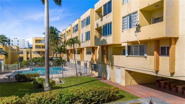 St Andrews Court, 1555 W 44th Pl #242, Hialeah, Florida 33012, image 1