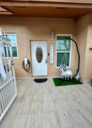 Country Lake Manors Townhomes, 6748 NW 192nd Ln, Hialeah, Florida 33015, image 1