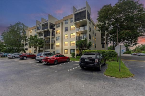 The Gate, 6190 Woodlands Blvd #108, Tamarac, Florida 33319, image 1