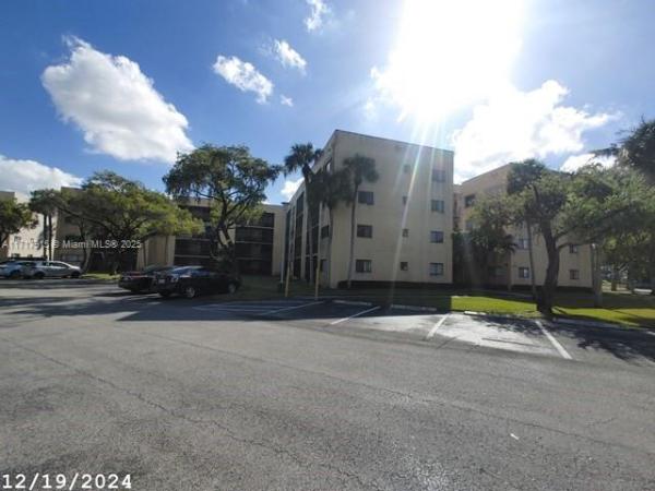 Horizons West, 8600 SW 133rd Ave Rd #207, Kendale Lakes, Florida 33183, image 1