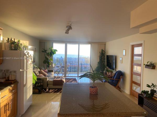 Byron Gardens, 7850 Byron Ave #1002, Miami Beach, Florida 33141, image 3
