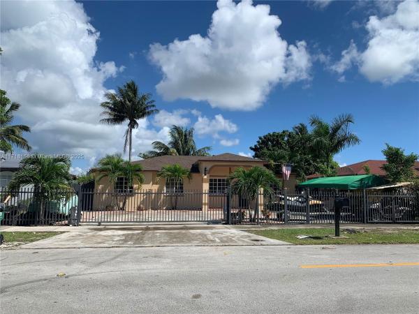 Salma Lake, 14265 SW 296th St, Leisure City, Florida 33033, image 1