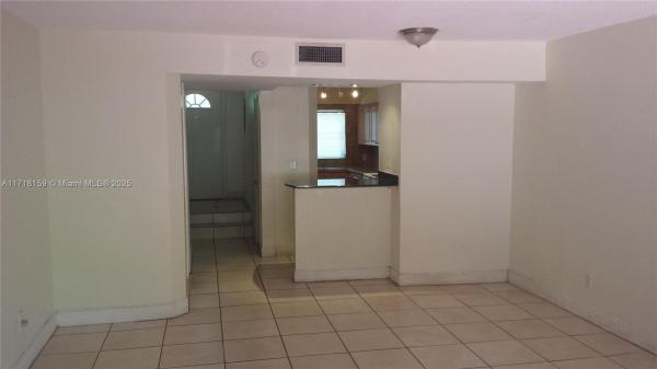 Executive Manors, 1687 NE 142nd St, North Miami, Florida 33181, image 3