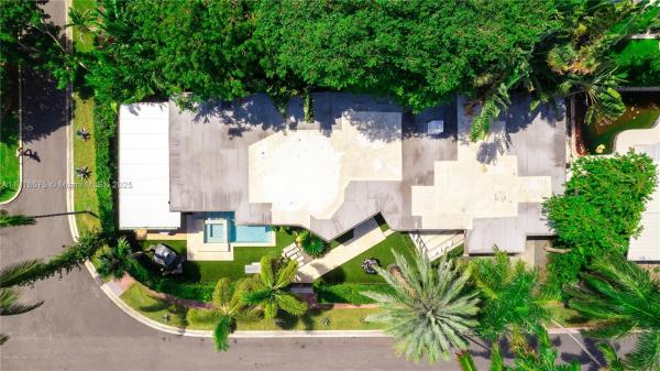 Rivo Alto, 200 E Rivo Alto Dr, Miami Beach, Florida 33139, image 1