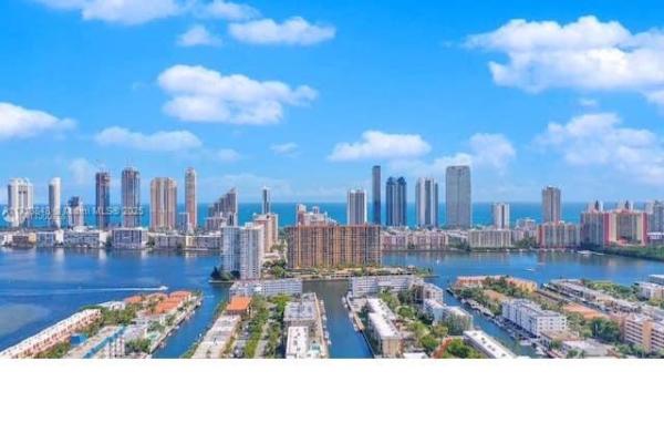 Eden Point, 4000 NE 170th St #102, North Miami Beach, Florida 33160, image 1