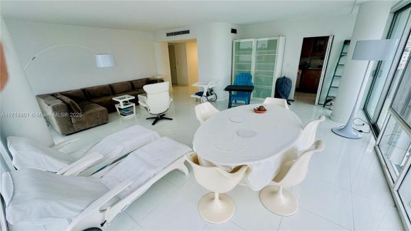 King Cole, Miami Beach, Florida 33141, image 3